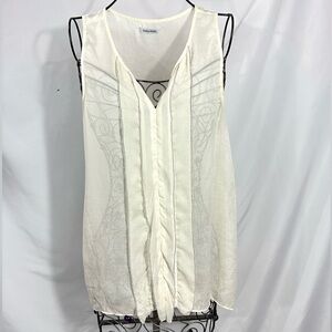 Manoukian white gauzy beaded front tank